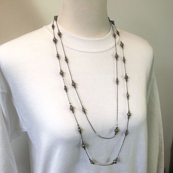 Beaded Necklace 34 inch Double Layer Triangle Chain Dark Gray Silver Tone - Picture 4 of 11